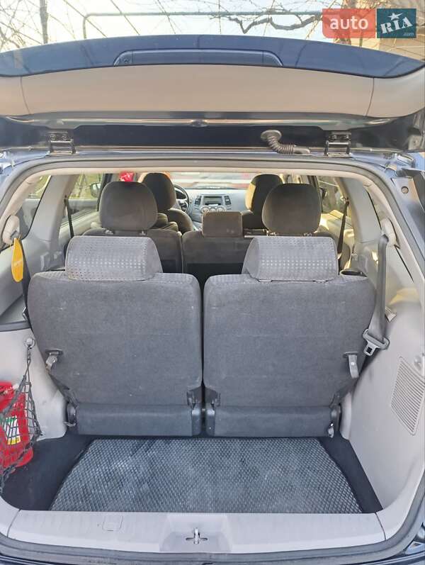 Минивэн Mitsubishi Grandis 2005 в Черноморске фото 15 Минивэн Mitsubishi Grandis 2005 в Черноморске