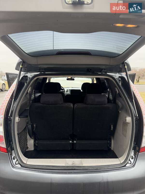 Минивэн Mitsubishi Grandis 2008 в Виннице