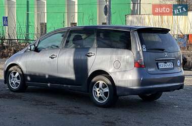 Мінівен Mitsubishi Grandis 2005 в Києві