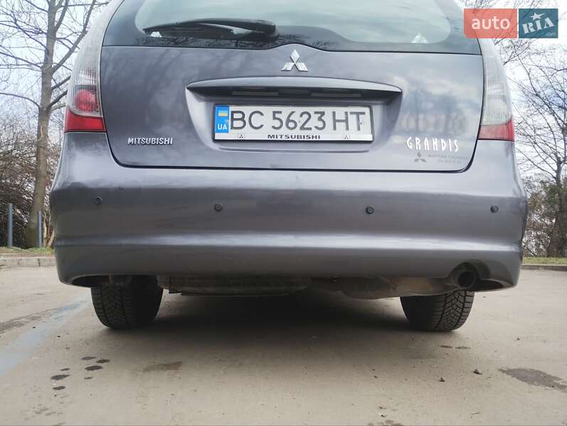 Мінівен Mitsubishi Grandis 2007 в Львові
