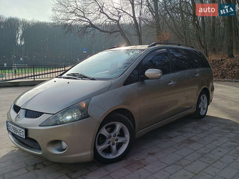 Минивэн Mitsubishi Grandis 2007 в Тернополе