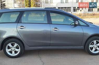 Мінівен Mitsubishi Grandis 2009 в 