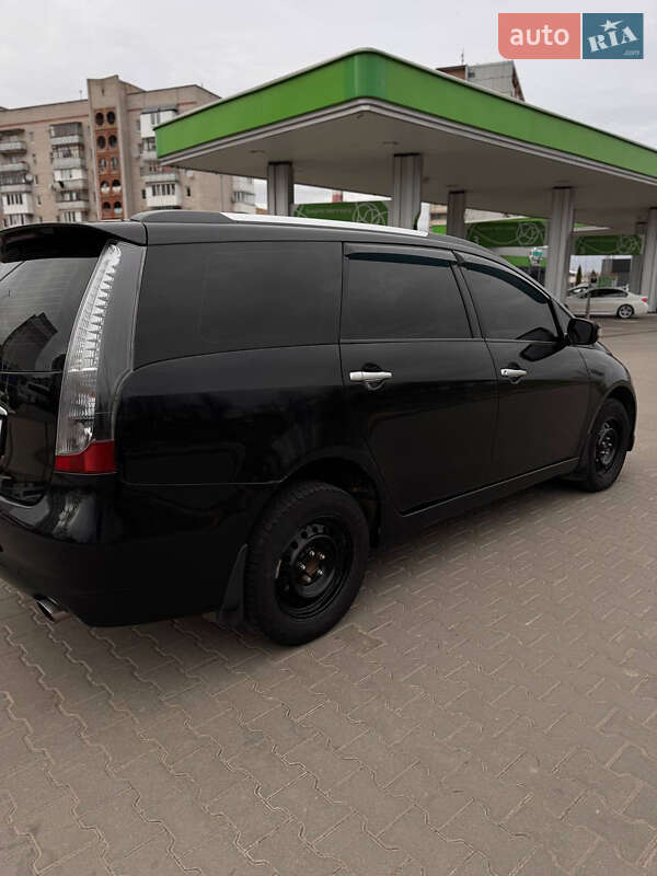 Минивэн Mitsubishi Grandis 2008 в Житомире фото 9 Минивэн Mitsubishi Grandis 2008 в Житомире