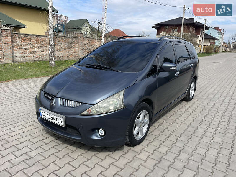 Мінівен Mitsubishi Grandis 2006 в Луцьку