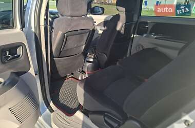 Мінівен Mitsubishi Grandis 2008 в 