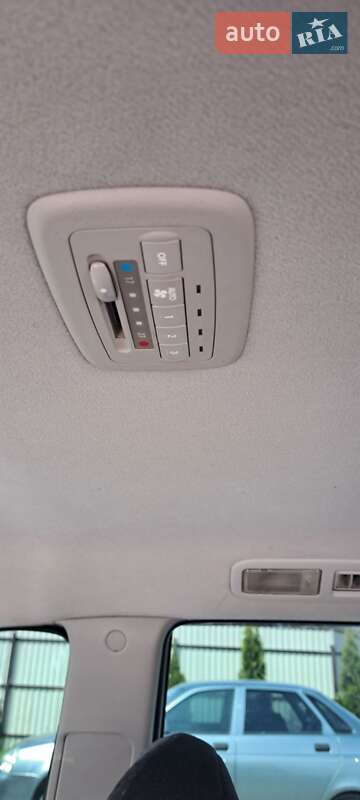 Минивэн Mitsubishi Grandis 2006 в Дрогобыче