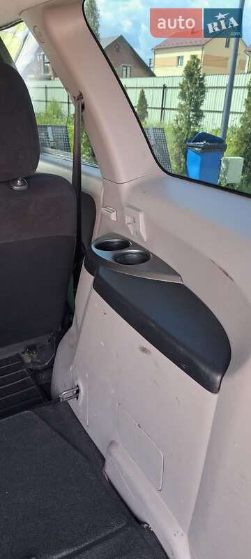 Минивэн Mitsubishi Grandis 2006 в Дрогобыче
