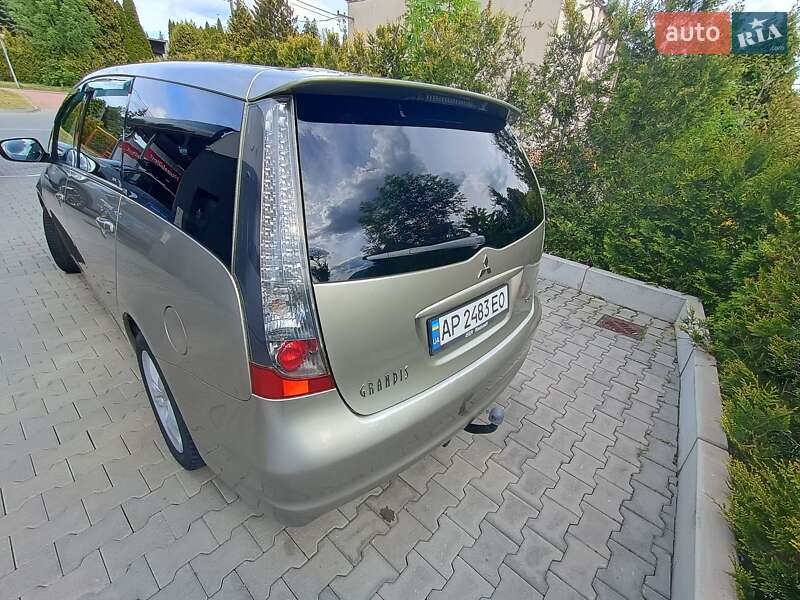 Минивэн Mitsubishi Grandis 2006 в Львове фото 8 Минивэн Mitsubishi Grandis 2006 в Львове