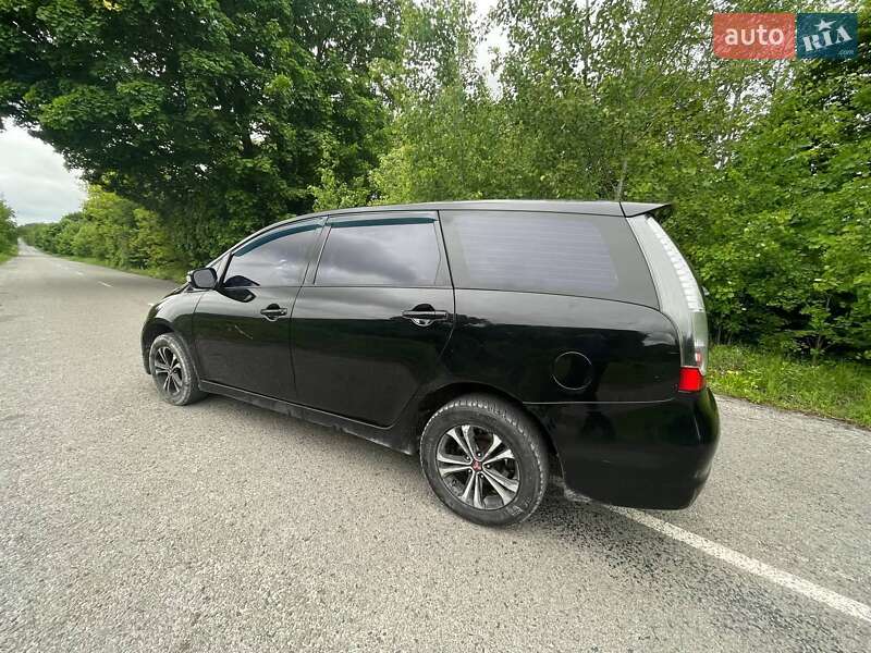 Минивэн Mitsubishi Grandis 2008 в Остроге фото 7 Минивэн Mitsubishi Grandis 2008 в Остроге