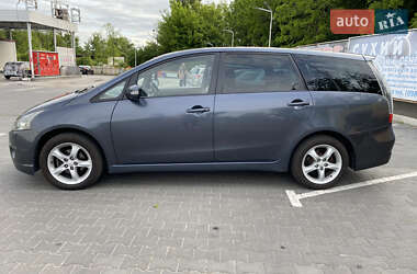 Мінівен Mitsubishi Grandis 2007 в 