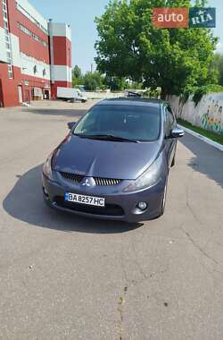 Минивэн Mitsubishi Grandis 2007 в Кременчуге