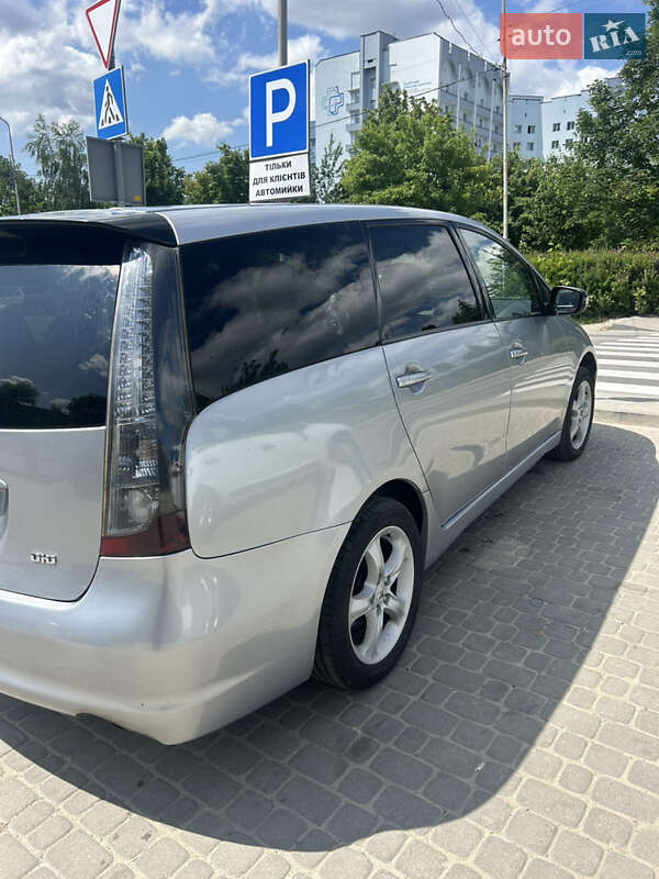 Мінівен Mitsubishi Grandis 2005 в Львові