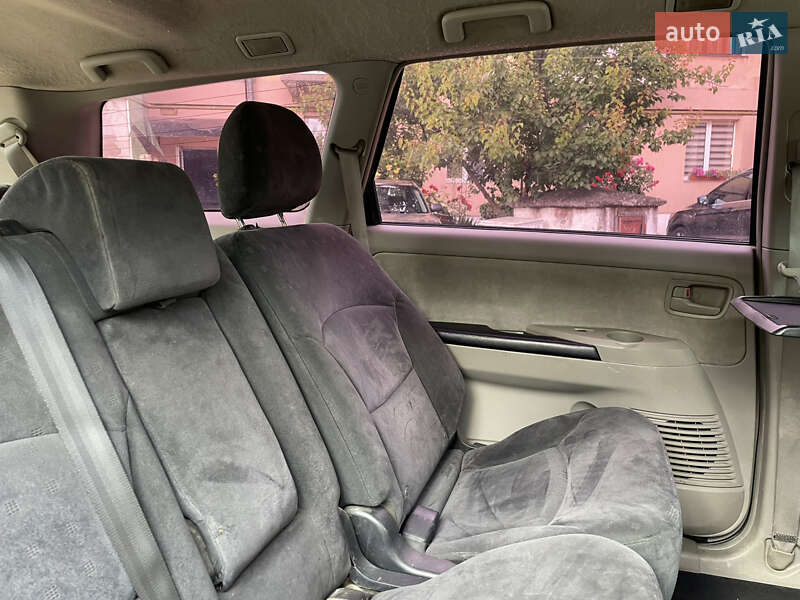 Мінівен Mitsubishi Grandis 2005 в Чернівцях
