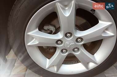 Мінівен Mitsubishi Grandis 2010 в 