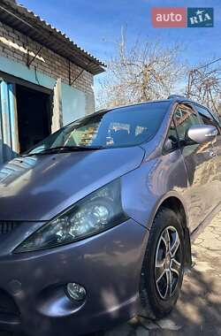 Минивэн Mitsubishi Grandis 2005 в Славянске