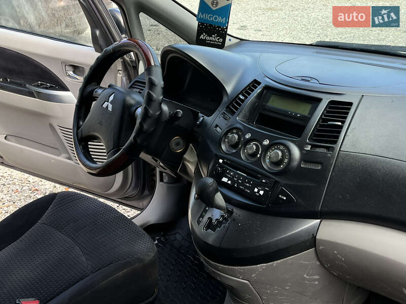 Минивэн Mitsubishi Grandis 2006 в Харькове