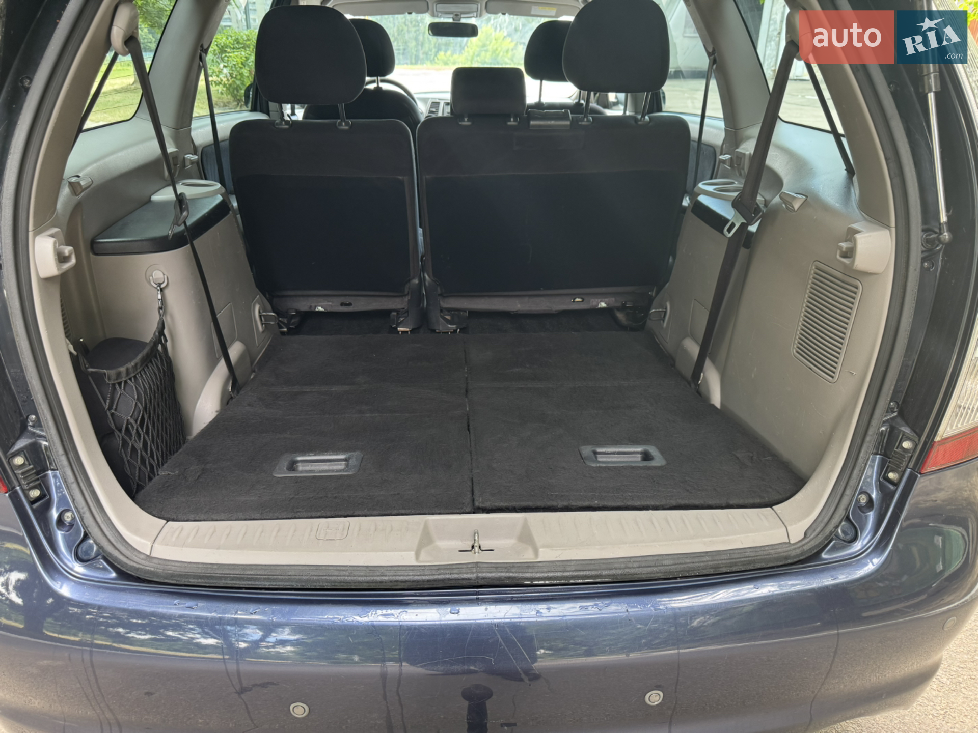 2010 Mitsubishi Grandis - мініатюра 14