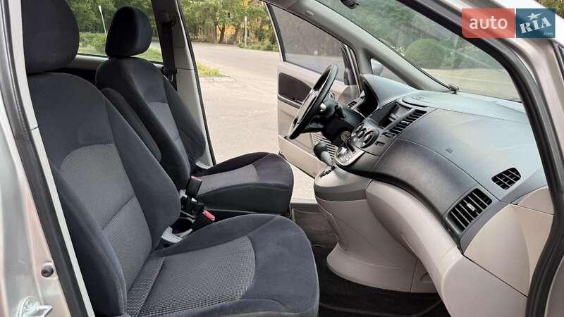 Минивэн Mitsubishi Grandis 2010 в Желтых Водах