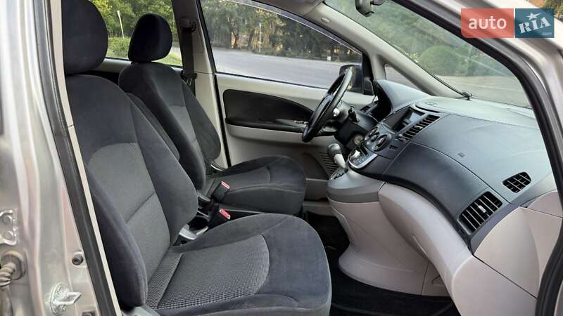 Минивэн Mitsubishi Grandis 2010 в Желтых Водах