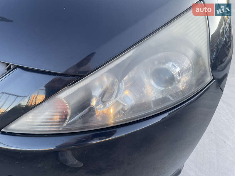 Минивэн Mitsubishi Grandis 2007 в Львове