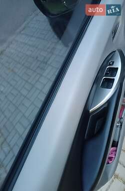 Мінівен Mitsubishi Grandis 2005 в 