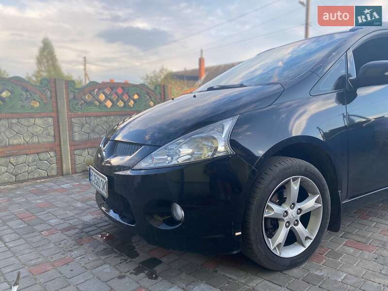 Минивэн Mitsubishi Grandis 2008 в Львове