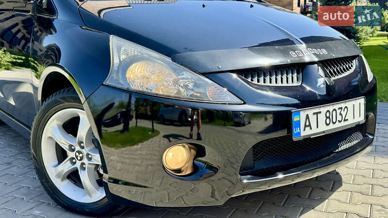 Мінівен Mitsubishi Grandis 2007 в Івано-Франківську