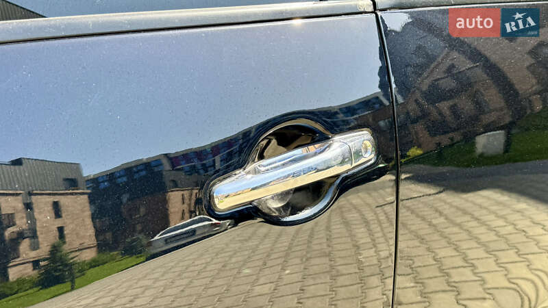 Мінівен Mitsubishi Grandis 2007 в Івано-Франківську