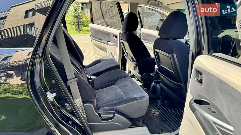 Мінівен Mitsubishi Grandis 2007 в Івано-Франківську