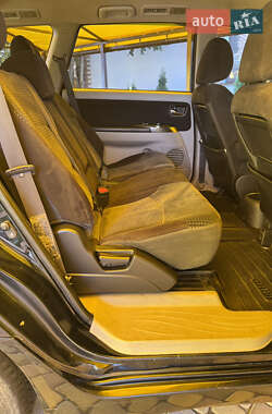 Минивэн Mitsubishi Grandis 2007 в 