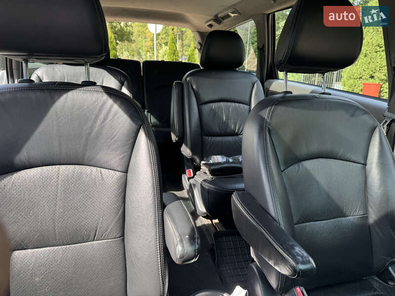 Минивэн Mitsubishi Grandis 2006 в Черновцах