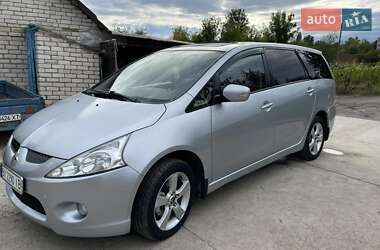 Минивэн Mitsubishi Grandis 2007 в Деражне