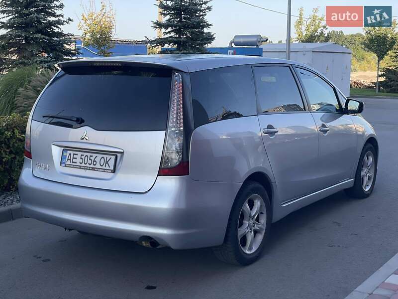 Минивэн Mitsubishi Grandis 2006 в Днепре