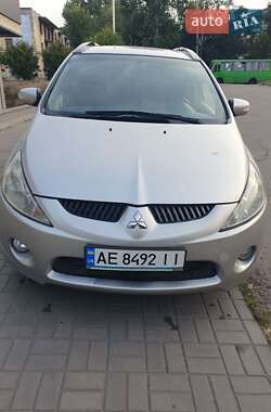 Минивэн Mitsubishi Grandis 2008 в Каменском
