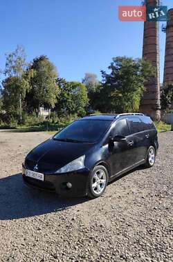 Минивэн Mitsubishi Grandis 2005 в Коломые