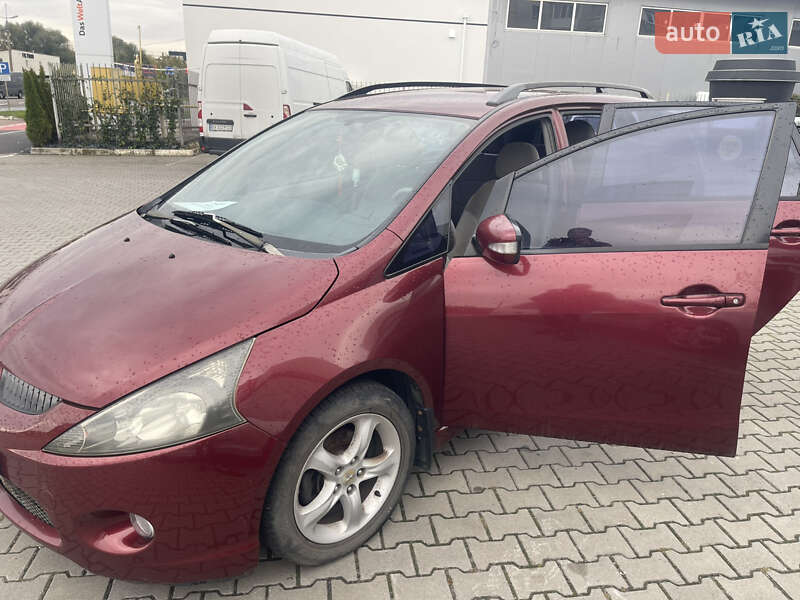 Мінівен Mitsubishi Grandis 2005 в Хмельницькому фото 8 Мінівен Mitsubishi Grandis 2005 в Хмельницькому