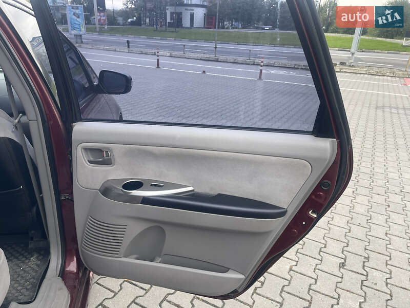 Мінівен Mitsubishi Grandis 2005 в Хмельницькому фото 13 Мінівен Mitsubishi Grandis 2005 в Хмельницькому