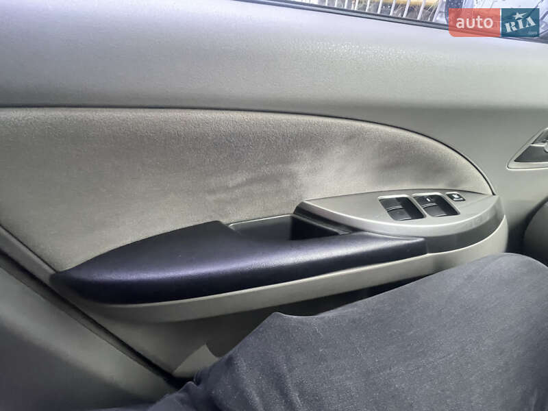 Мінівен Mitsubishi Grandis 2005 в Хмельницькому фото 33 Мінівен Mitsubishi Grandis 2005 в Хмельницькому