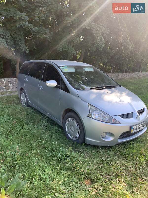 Минивэн Mitsubishi Grandis 2008 в Черкассах
