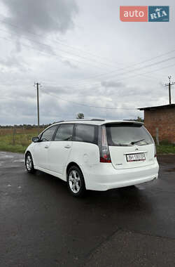 Минивэн Mitsubishi Grandis 2008 в 
