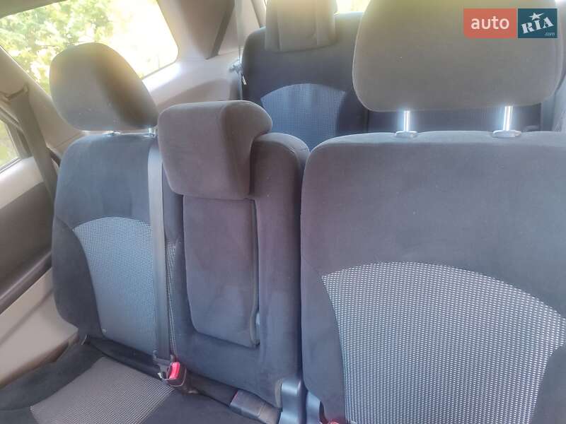 Минивэн Mitsubishi Grandis 2007 в Калуше