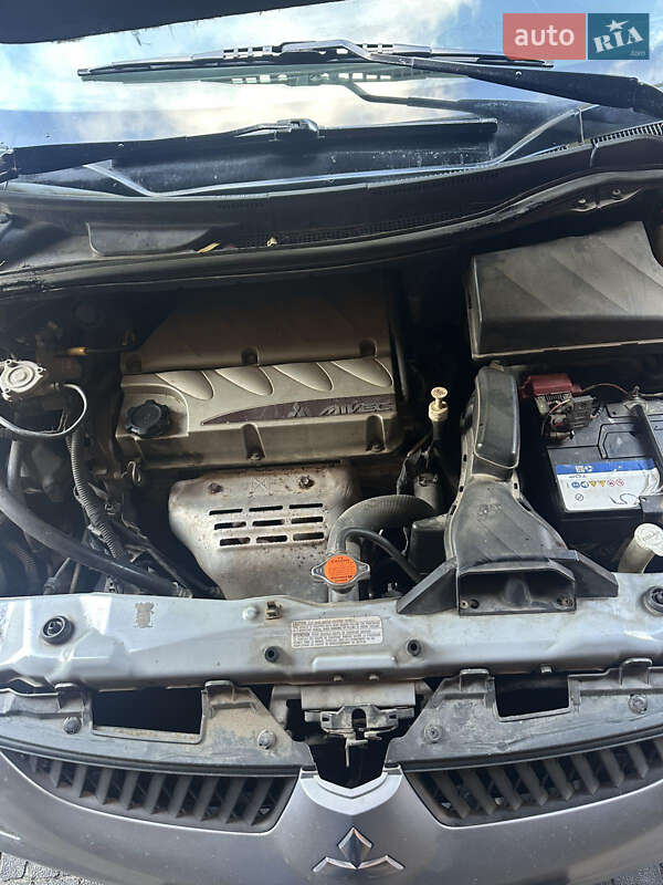 Мінівен Mitsubishi Grandis 2004 в Львові фото 15 Мінівен Mitsubishi Grandis 2004 в Львові