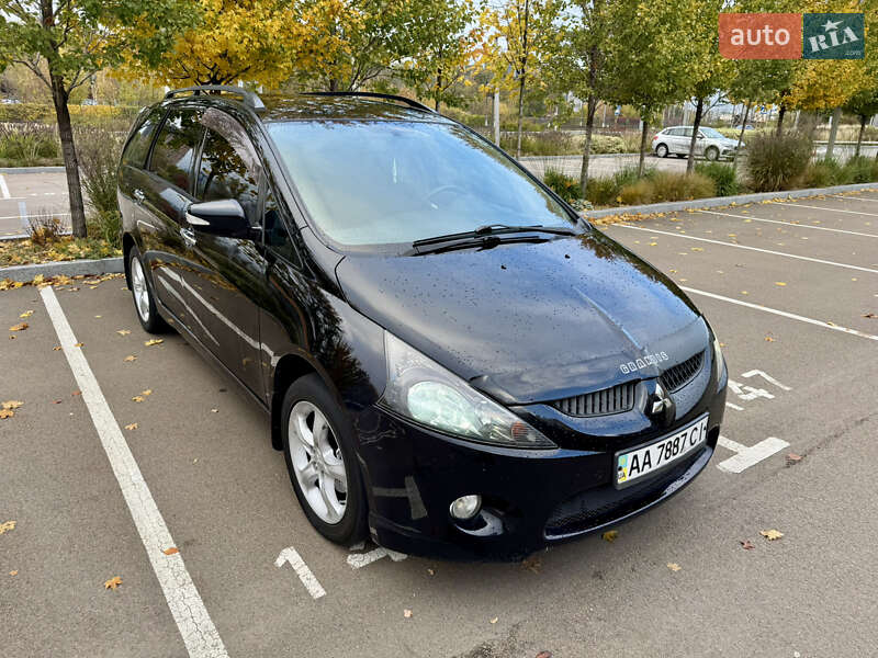 Мінівен Mitsubishi Grandis 2007 в Києві фото 2 Мінівен Mitsubishi Grandis 2007 в Києві