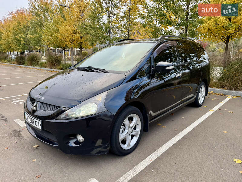 Мінівен Mitsubishi Grandis 2007 в Києві фото 8 Мінівен Mitsubishi Grandis 2007 в Києві