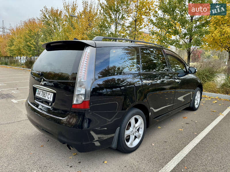 Мінівен Mitsubishi Grandis 2007 в Києві фото 14 Мінівен Mitsubishi Grandis 2007 в Києві