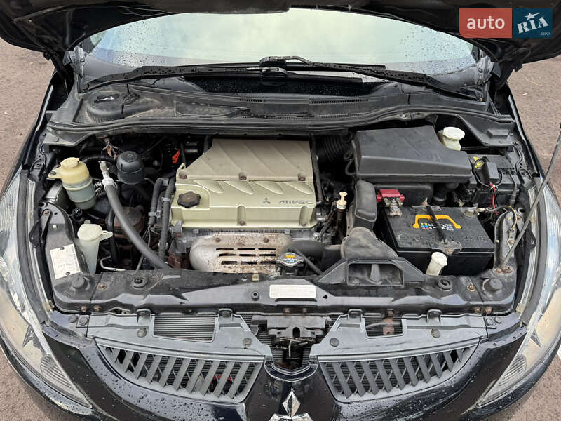 Мінівен Mitsubishi Grandis 2007 в Києві фото 28 Мінівен Mitsubishi Grandis 2007 в Києві