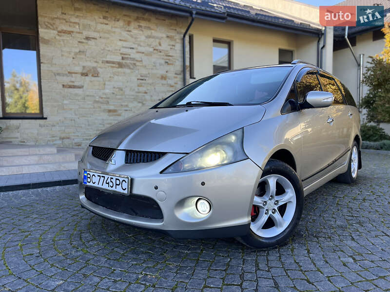 Мінівен Mitsubishi Grandis 2007 в Жовкві