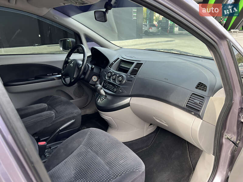 Мінівен Mitsubishi Grandis 2006 в Одесі