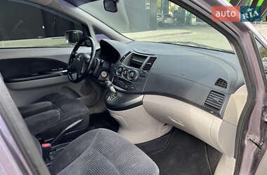 Минивэн Mitsubishi Grandis 2006 в  фото 7 Минивэн Mitsubishi Grandis 2006 в
