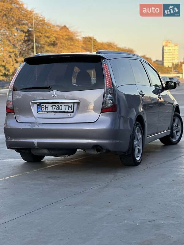 Мінівен Mitsubishi Grandis 2005 в Одесі фото 6 Мінівен Mitsubishi Grandis 2005 в Одесі